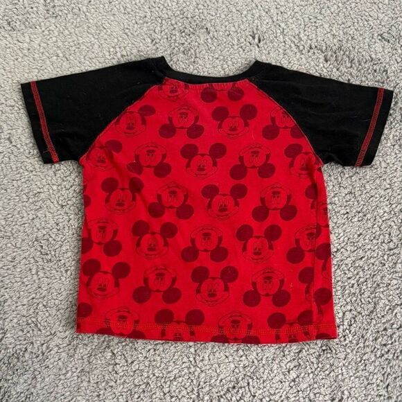Disney Mickey Mouse, short sleeve graphic T-shirt size 18–24M no size tag - Picture 2 of 3